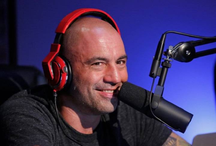 Joe Rogan Net Worth 2023: Biography, Career, Family, Physical Appearances, and Social Media Joe Rogan Net Worth1
