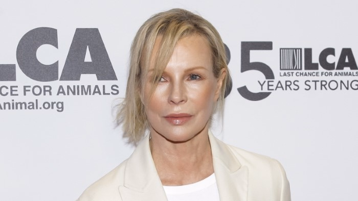 Kim Basinger Biography