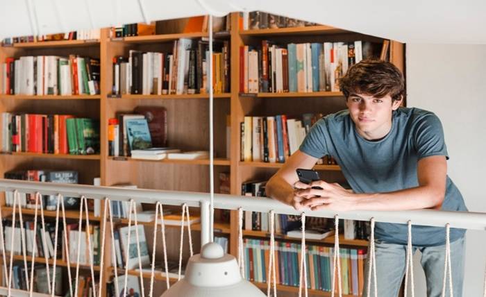 The Home Library Is Back on the Wealthy Renovation Brief, and the Line Item Keeps Growing The Home Library Is Back on the Wealthy Renovation Brief and the Line Item Keeps Growing